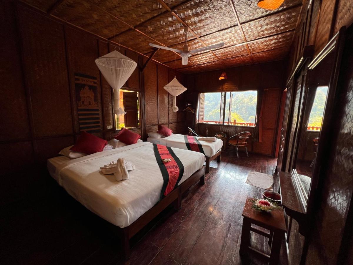 Mekong Riverside Lodge Muang Pakbèng Eksteriør billede