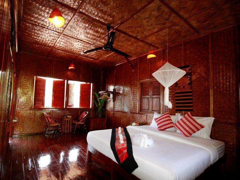 Mekong Riverside Lodge Muang Pakbèng Eksteriør billede