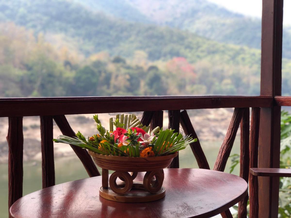 Mekong Riverside Lodge Muang Pakbèng Eksteriør billede